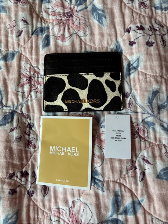 Michael Kors Handbags - Michael Kors Card Case